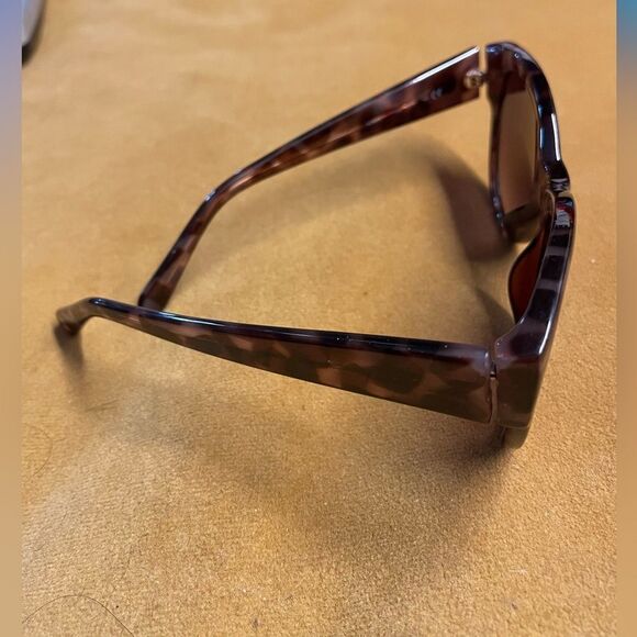 Kate Spade Yolanda Square Sunglasses Tortoiseshell - Picture 2 of 9